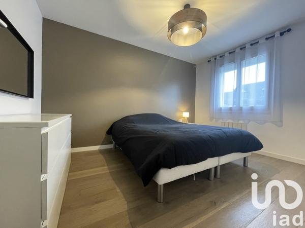 Maison 7 pièces de 172 m² à Villecresnes (94440)