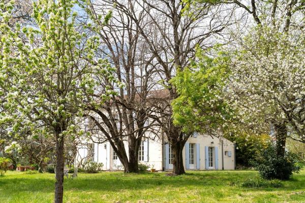 Vente Maison de luxe Arvert 6 Pièces 217 m²