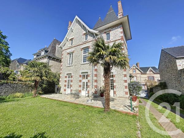 Maison à vendre  9 pièces - 255 m2 DINAN - 22
