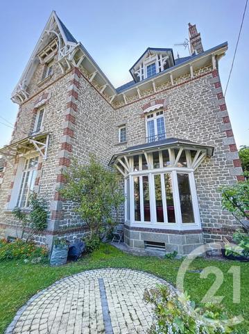 Maison à vendre  9 pièces - 255 m2 DINAN - 22
