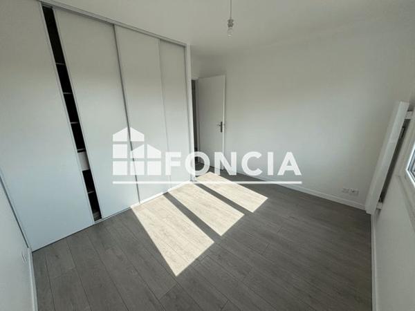 Location Appartement 3 pièces 57.5 m² - 4 RUE DE MILAN Alfortville 94140