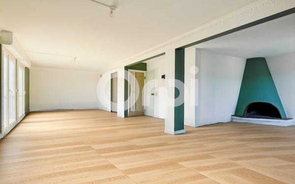 Appartement à vendre    5 pièces • 140 m2 Évreux