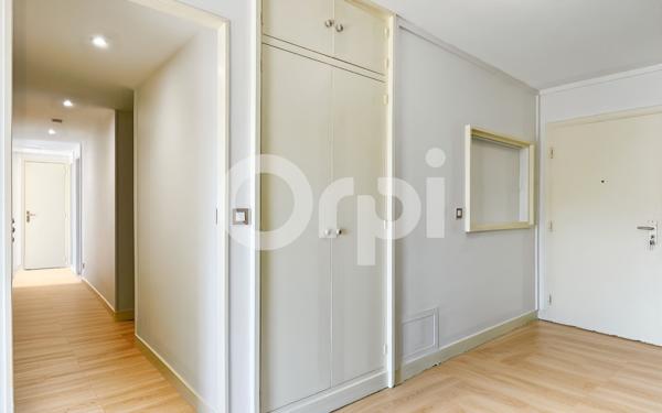 Appartement à vendre    5 pièces • 140 m2 Évreux
