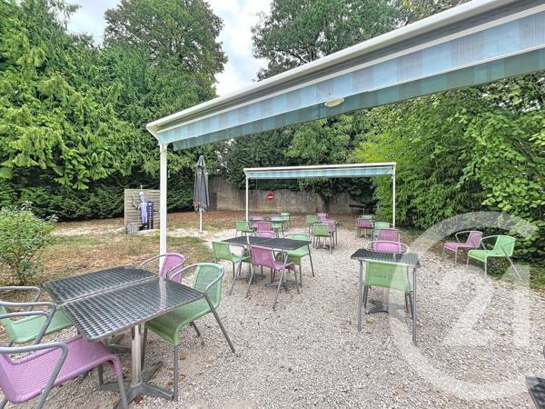 Immeuble à vendre  470 m 2   LANGRES  - 52