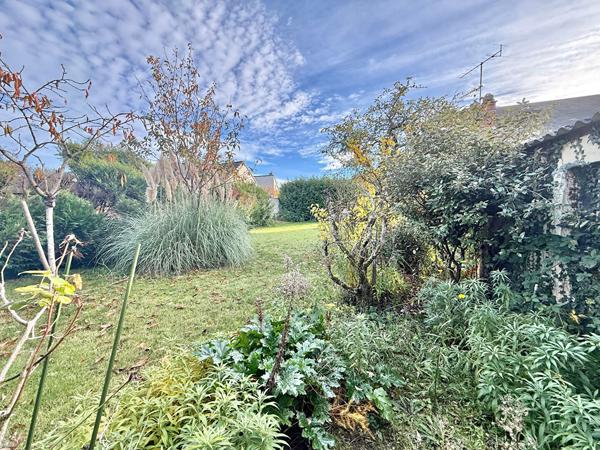 Maison familiale 165 m²,  4 chambres ,  Jardin sans vis-à-vis,  Proche Gare de Fleury-les-Aubrais