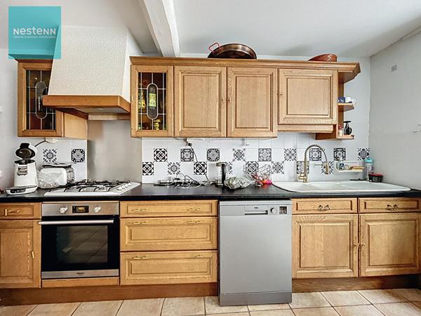 A vendre maison de village de 93m² habitables , trois chambres, terrasse sur la commune de Labastide d'Anjou