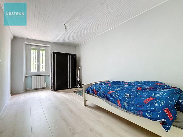 A vendre maison de village de 93m² habitables , trois chambres, terrasse sur la commune de Labastide d'Anjou