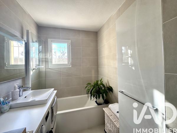 Appartement à vendre 4 pièces 85 m² Mandelieu-la-Napoule