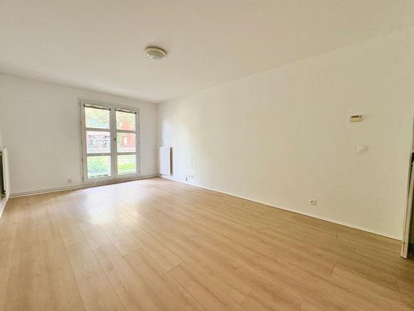 Appartement Plaisir 2 pièce(s) 51 m2