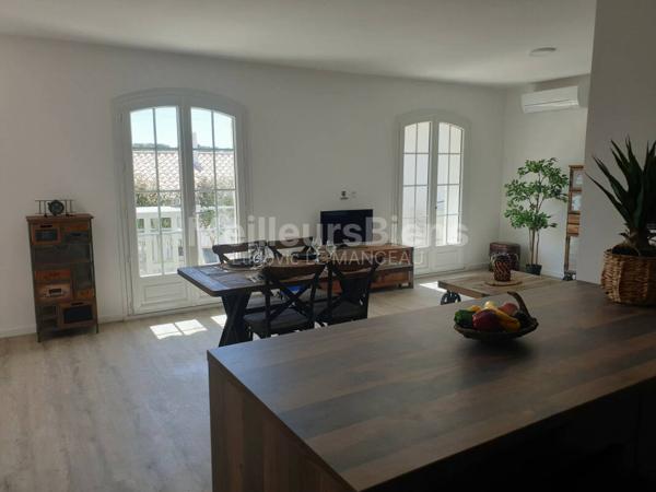 T4 rénové à neuf entrée privative et grande terrasse plein sud