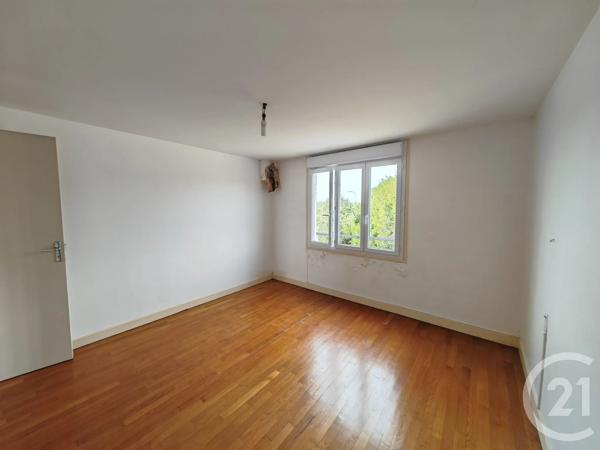 Maison à vendre  6 pièces - 133,47 m 2   VILLESENEUX  - 51