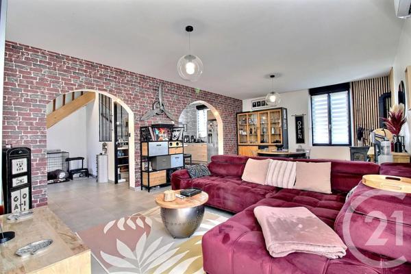 Maison à vendre  6 pièces - 133,47 m 2   VILLESENEUX  - 51