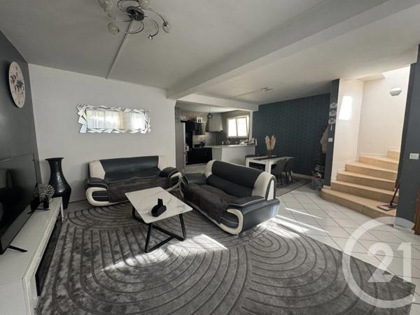 Maison à vendre  6 pièces - 133,47 m 2   VILLESENEUX  - 51