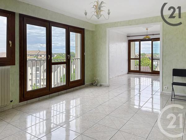 Appartement F4 à vendre  4 pièces - 123 m 2   CHALONS EN CHAMPAGNE  - 51