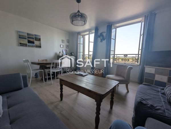 Une adresse rare avec vue sur baie