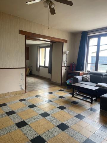 Maison à vendre 5 pièces ()