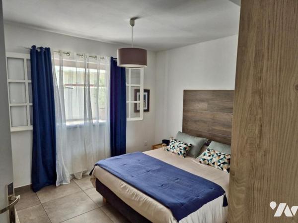 SAINTE MARIE LA RESSOURCE MAISON T5 PISCINE