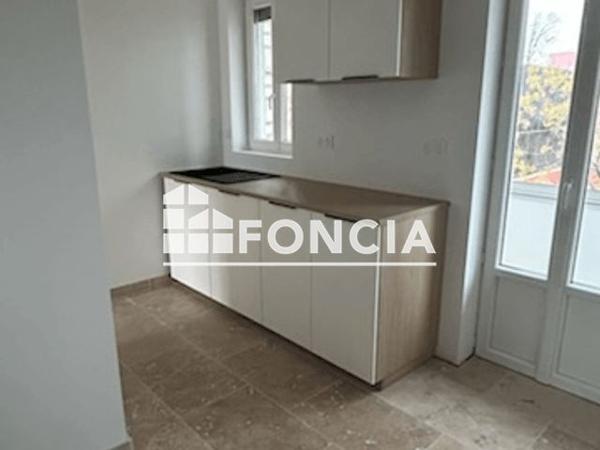 À vendre Appartement 3 pièces 56 m² - Salon-de-provence 13300