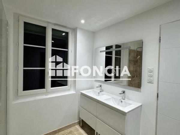 À vendre Appartement 3 pièces 56 m² - Salon-de-provence 13300