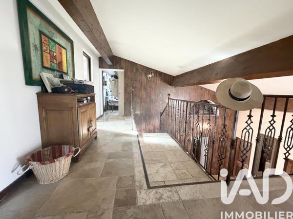 Maison à vendre 5 pièces 190 m² Lançon-Provence