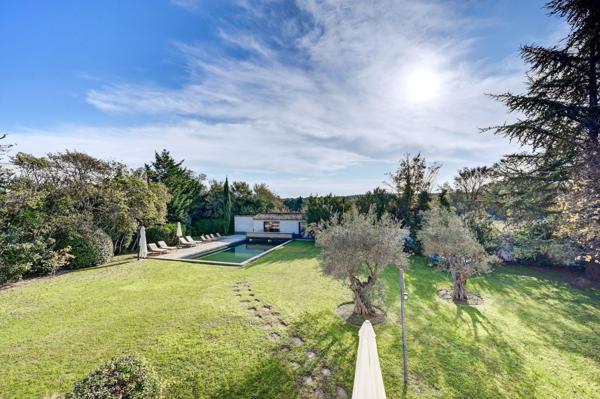 Vente Maison de luxe Aix-en-Provence 6 Pièces 270 m²