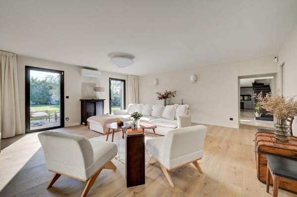 Vente Maison de luxe Aix-en-Provence 6 Pièces 270 m²