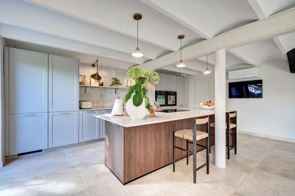 Vente Maison de luxe Aix-en-Provence 6 Pièces 270 m²