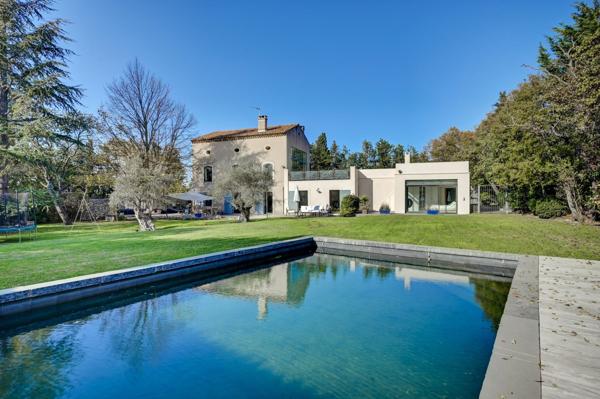 Vente Maison de luxe Aix-en-Provence 6 Pièces 270 m²