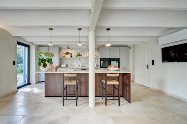 Vente Maison de luxe Aix-en-Provence 6 Pièces 270 m²