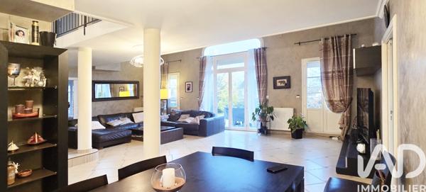 Maison à vendre 7 pièces 189 m² Magny-le-Hongre