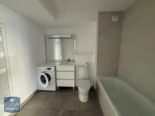 Appartement à louer 2 pièces 41.37m² Cluses (74300)