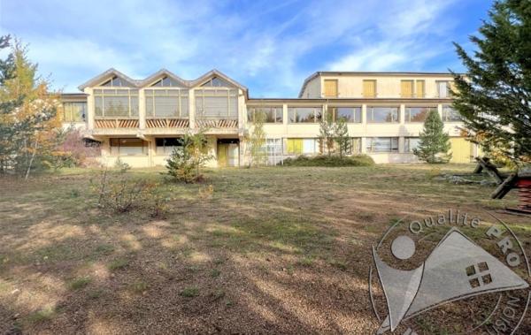 Vente Programme Ancien centre de vacances à rénover Pelouse   