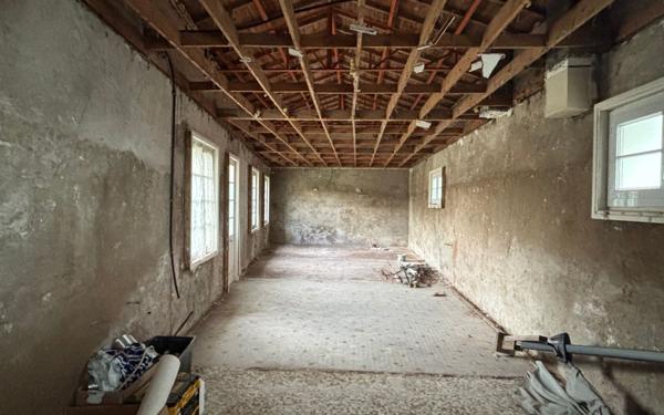 Maison à vendre    1 pièce •  Le Château-d'Oléron