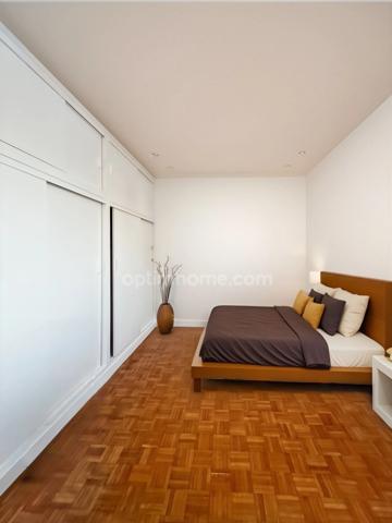 APPARTEMENT 3 PIECES  226 000 EUROS