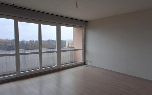 Appartement à louer    2 pièces •  Sainte-Foy-lès-Lyon