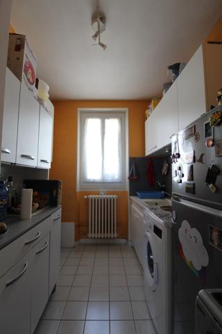 TYPE 3 MEUBLE - SECTEUR FAUBOURG RAINES