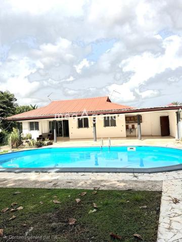 Maison à MATOURY, 97351 - 5 pièces 134m²