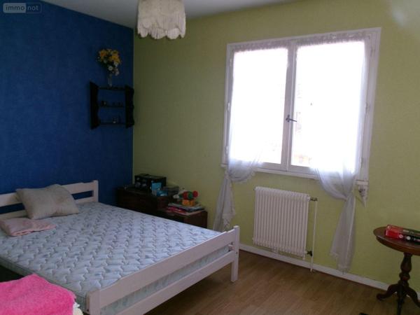 Maison individuelle à vendre à Issoire dans le Puy-de-Dôme (63500), ref : 13385/176   
ISSOIRE