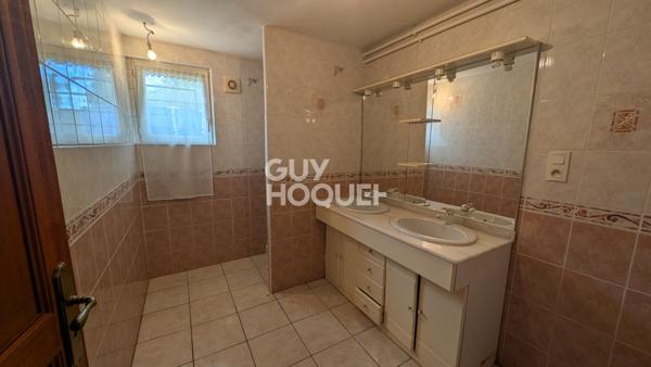 Grande maison familiale à fort potentiel