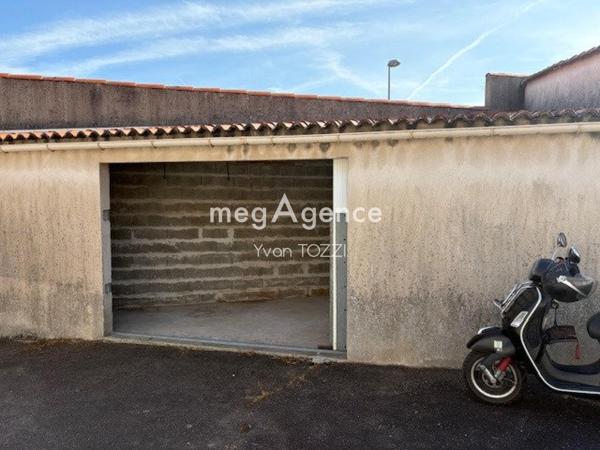 Parking à LES SABLES-D'OLONNE, 85100 - 18m²