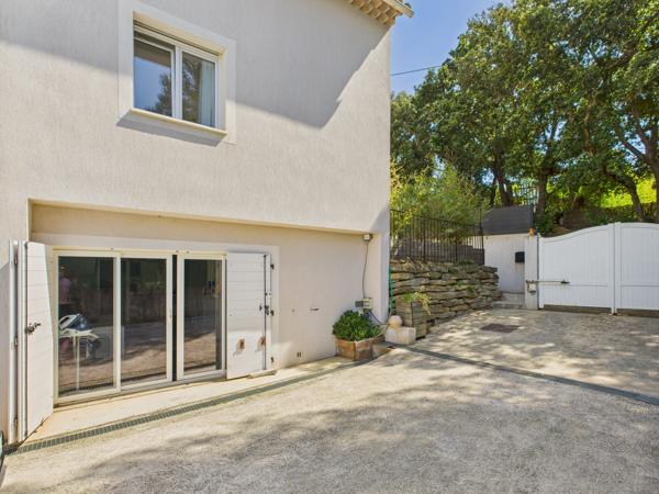 Villa 141 m² – 4 pièces – Six-Fours-les-Plages (Talian) Une opportunité à ne pas manquer sur le secteur