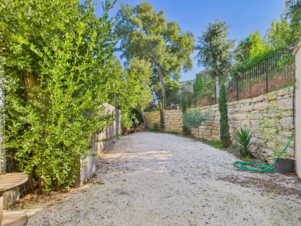 Villa 141 m² – 4 pièces – Six-Fours-les-Plages (Talian) Une opportunité à ne pas manquer sur le secteur