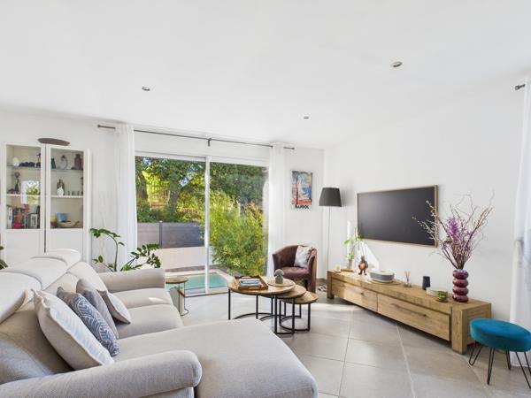 Villa 141 m² – 4 pièces – Six-Fours-les-Plages (Talian) Une opportunité à ne pas manquer sur le secteur