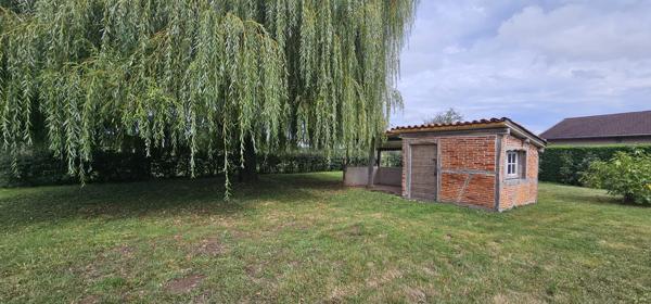 Maison dans VERSCOURS