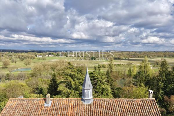 Maison de Maître d’Exception dominant la Charente, aux portes d’Angoulême