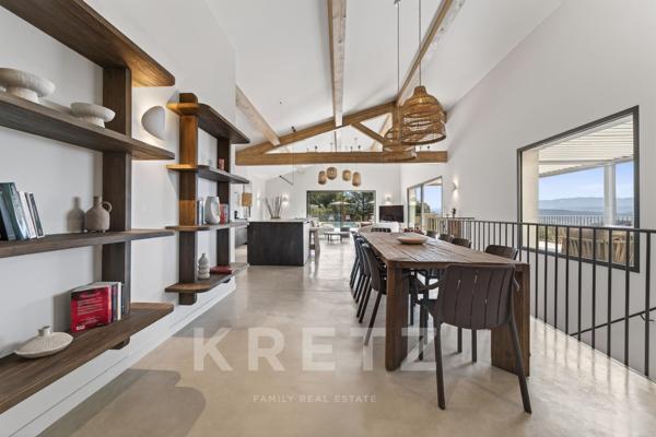 Luberon- Mas provençale neuf avec vue panoramique entre Gordes et Roussillon.