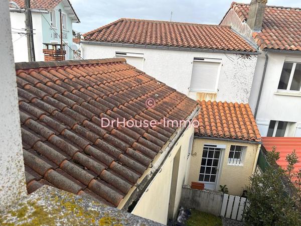 Immeuble à vendre 6 pièces de 104 m²