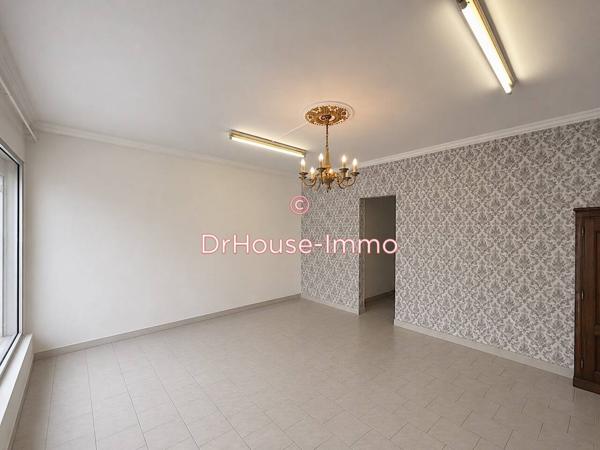 Immeuble à vendre 6 pièces de 104 m²