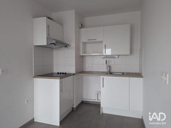Location appartement 2 pièces 46 m² Lesquin