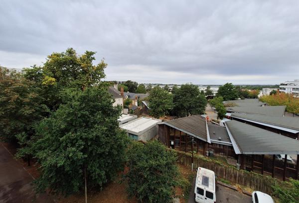 Appartement T3 à louer Saint Jacques De La Lande - 71 m² (réf : 568465)